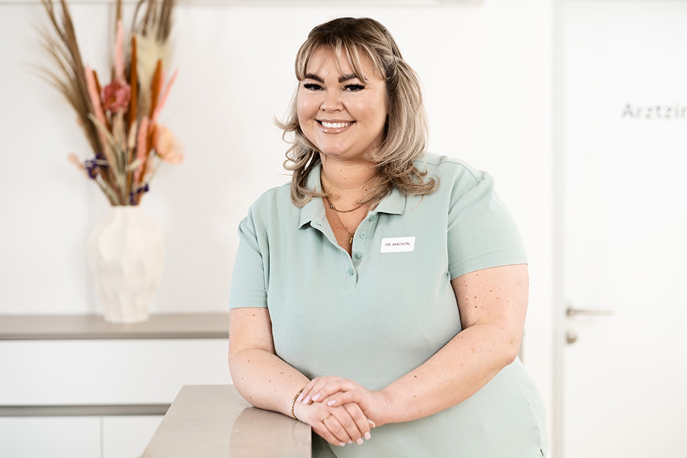 Frau Nadine Machon Frau Nadine Machon